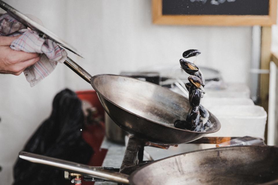 People Cook
