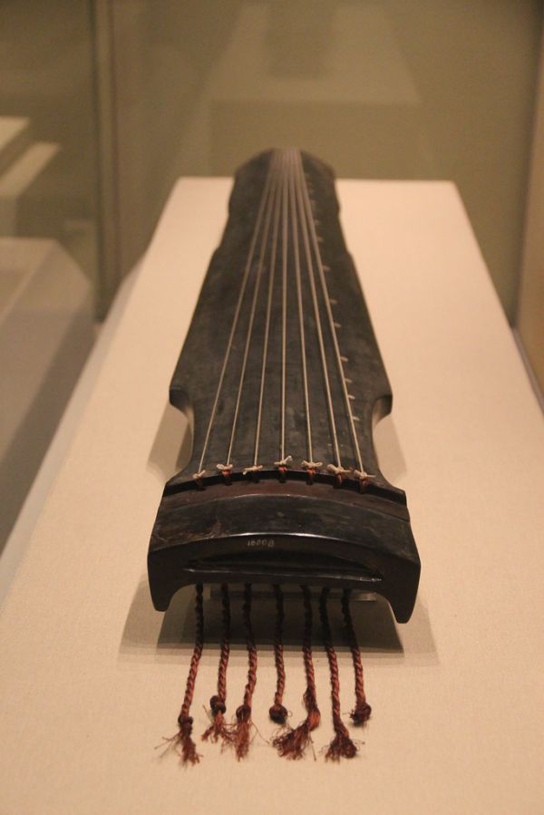 Qin (Musical Instrument): Song Chinese Lacquerware
