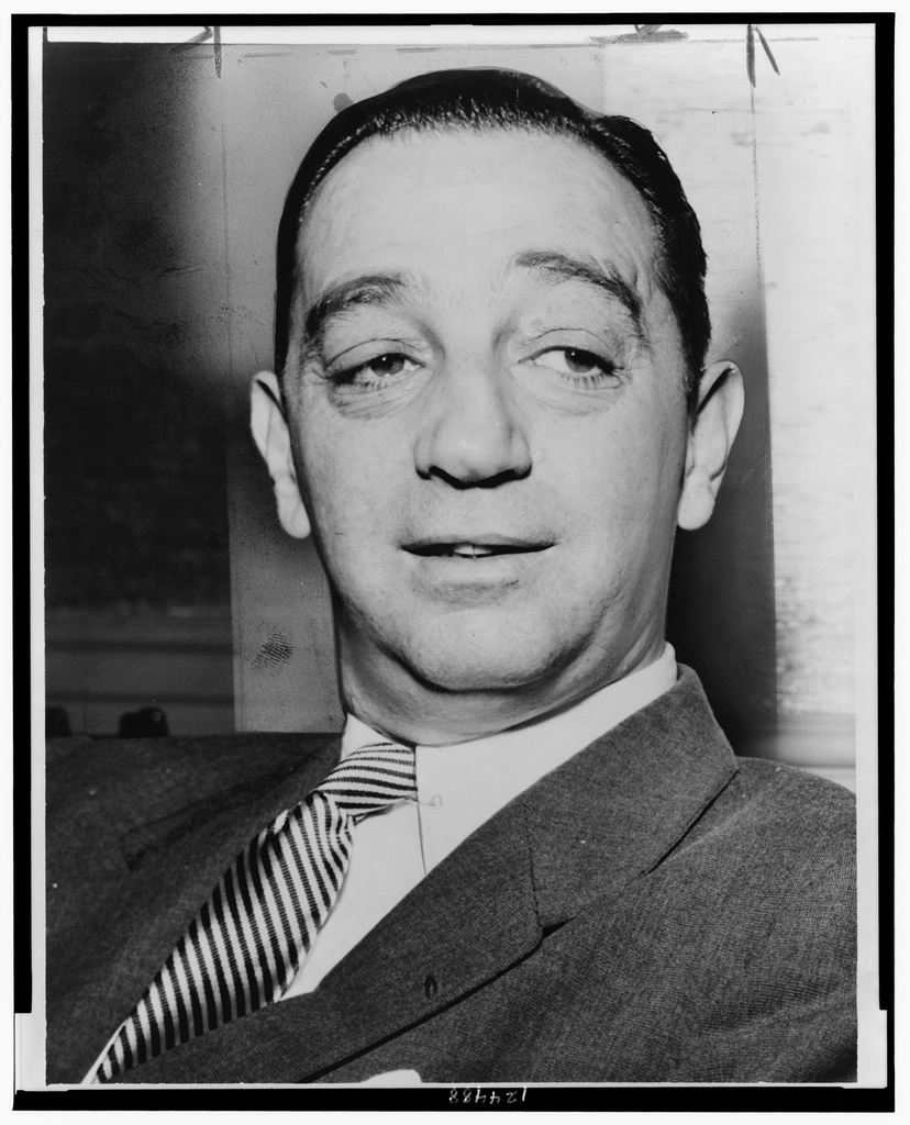 Ralph Schneider, bust portrait, facing