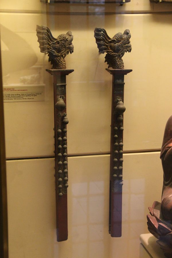 Restored Le Dynasty Musical Instruments