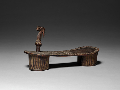 Sandal (mtalawanda / mtawanda) or Clog (kiatu cha mti) c 1800s