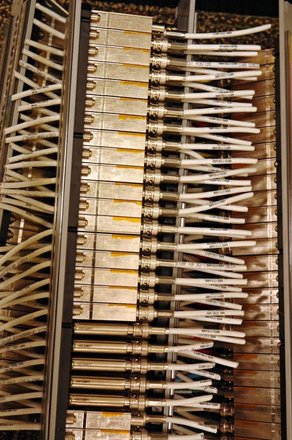 Switches, cut off, Microsoft, recycle, Red west A, Redmond, Washington, USA