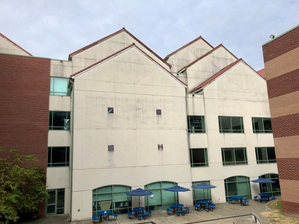 The John Frederick Educational Technology Complex, North Carolina School of Science and Mathematics, Watts-Hillandale, Durham, NC