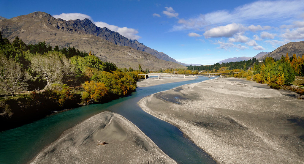 The Lower Shotover River. Queenstown.NZ