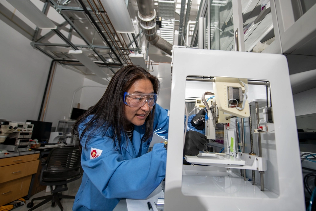 Ting Xu, Faculty Senior Scientist