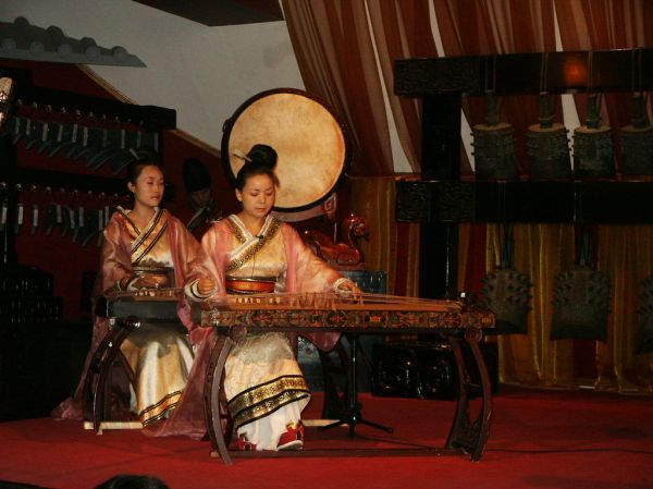 Traditional Musical Instrument Concert with 2 Se (Zithers)