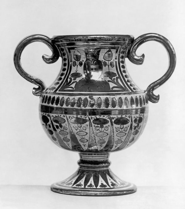 Vase with Crowned Heart ca. 1515 (Early Modern)