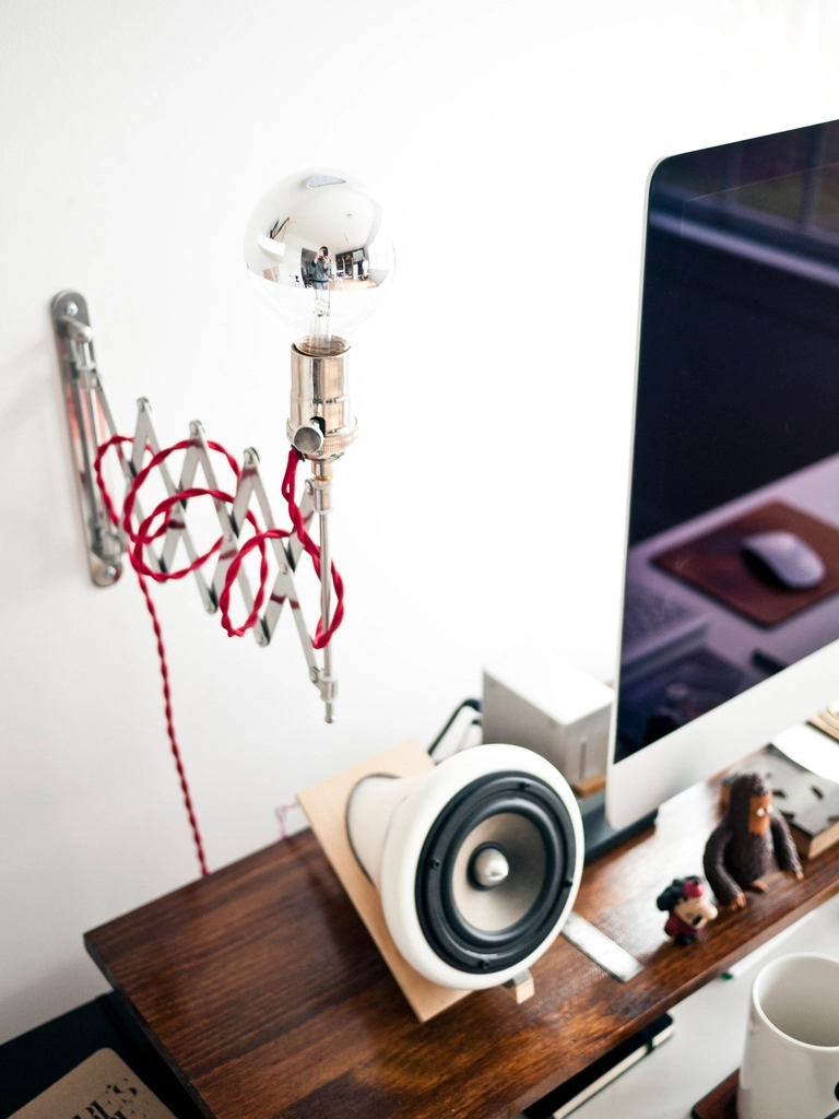 Wall-mounted extendable light sophisticated computer