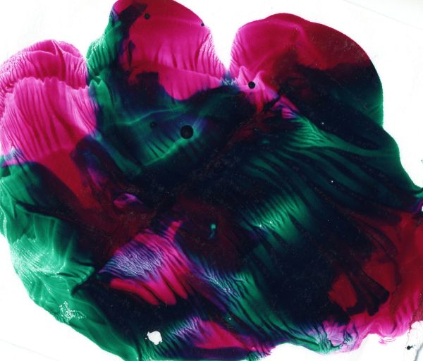 watercolor splat, red and green