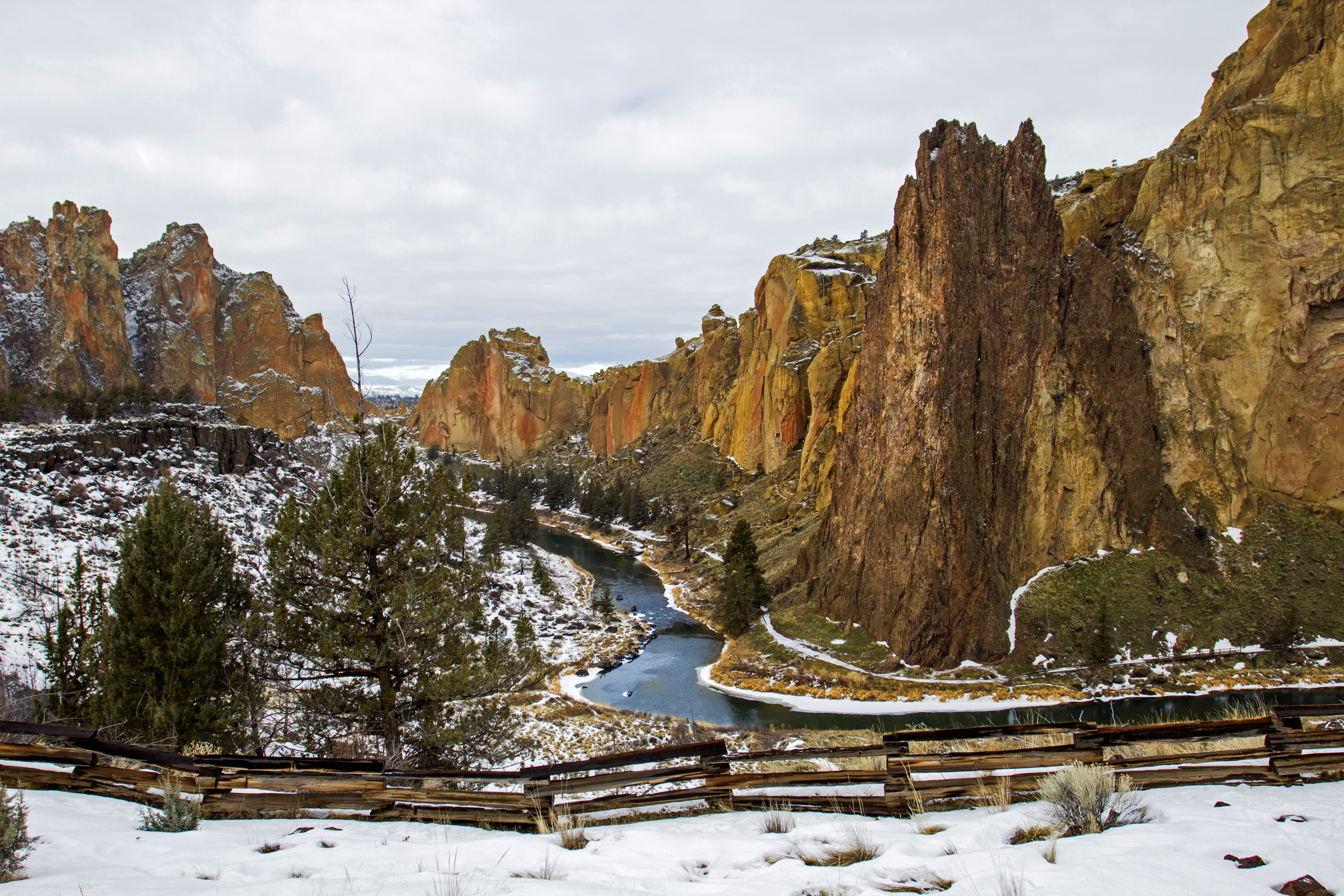 Winter snow, Smith Rock, Oregon (32538228892)