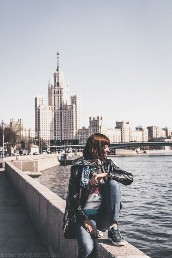 Woman sitting, Moscow