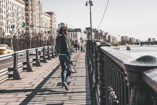 Woman walking, Moscow