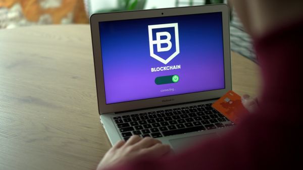 Blockchain ecommerce concept