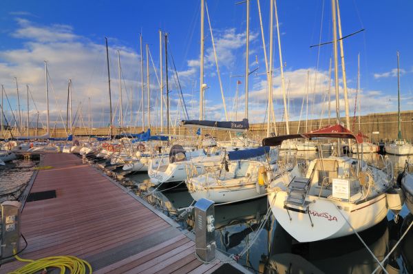 Circolo Nautico NIC Porto di Catania Sicilia Italy Italia - Creative Commons by gnuckx